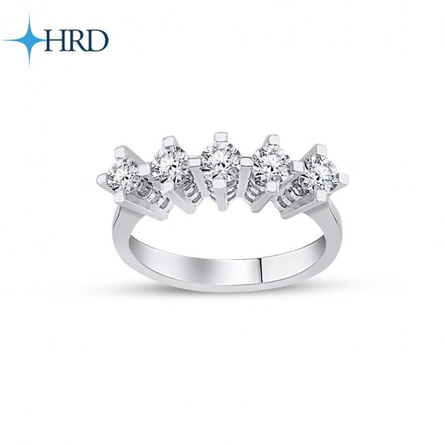 0.90 Karat G VS HRD Sertifikalı Pırlanta Beştaş
