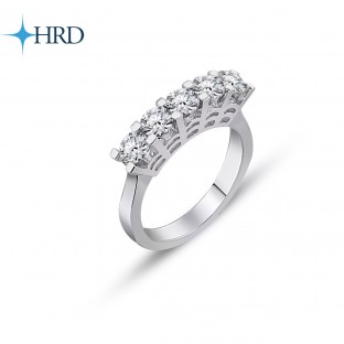 1.05 Karat E SI HRD Sertifikalı Pırlanta Beştaş